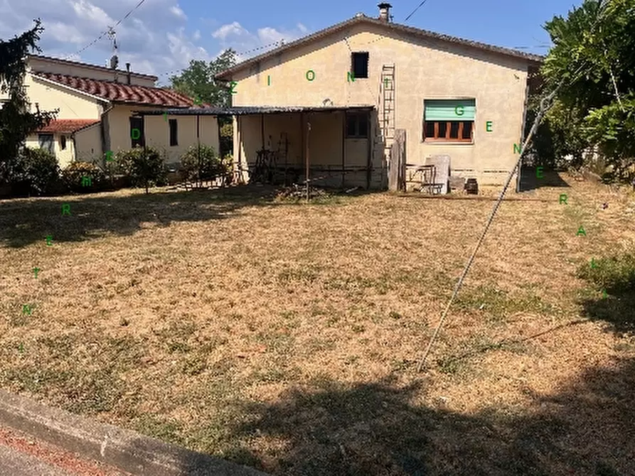 Immagine 4 di Villa in vendita  a Vicchio