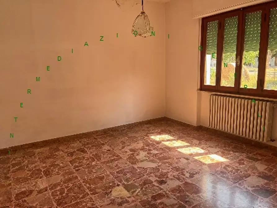 Immagine 10 di Villa in vendita  a Vicchio