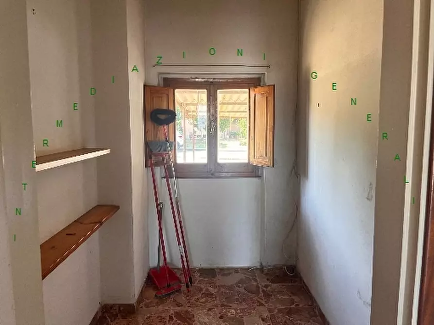 Immagine 12 di Villa in vendita  a Vicchio