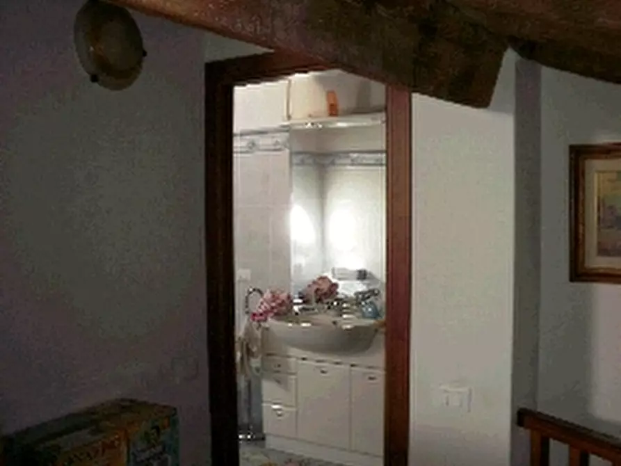 Immagine 9 di Rustico / casale in vendita  a Barberino Di Mugello