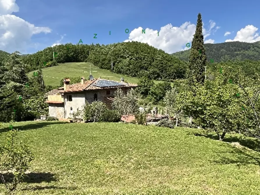 Immagine 4 di Rustico / casale in vendita  a Scarperia E San Piero