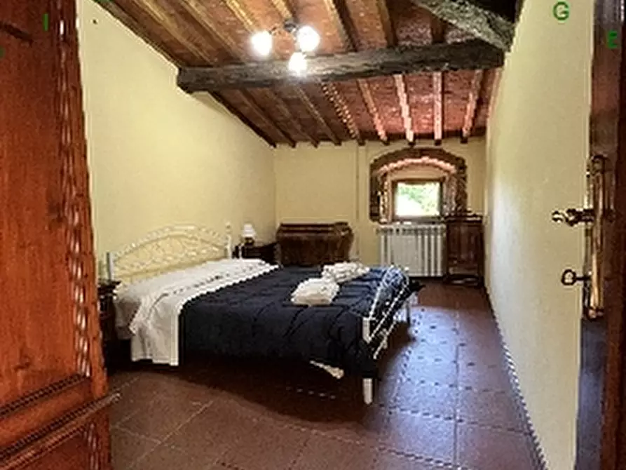 Immagine 10 di Rustico / casale in vendita  a Scarperia E San Piero