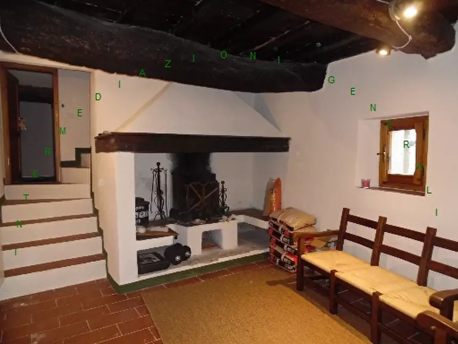 Immagine 9 di Rustico / casale in vendita  a Borgo San Lorenzo