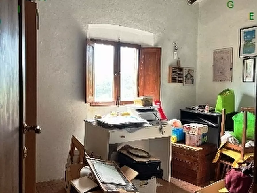 Immagine 14 di Rustico / casale in vendita  a Scarperia E San Piero