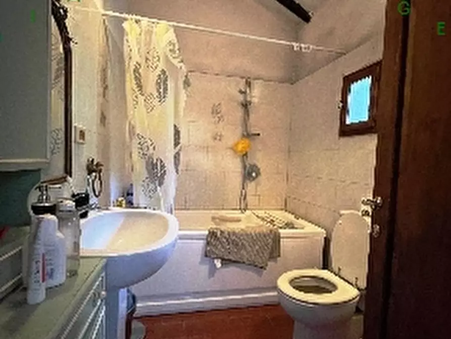 Immagine 15 di Rustico / casale in vendita  a Scarperia E San Piero