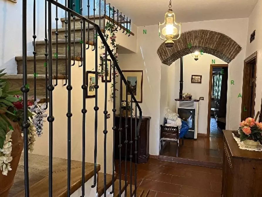 Immagine 10 di Rustico / casale in vendita  a Vicchio