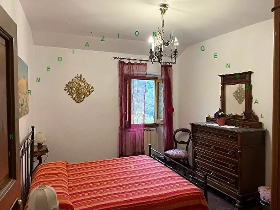 Immagine 13 di Rustico / casale in vendita  a Vicchio