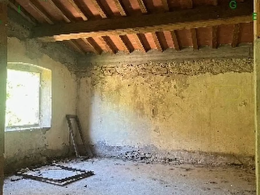 Immagine 4 di Rustico / casale in vendita  a Scarperia E San Piero