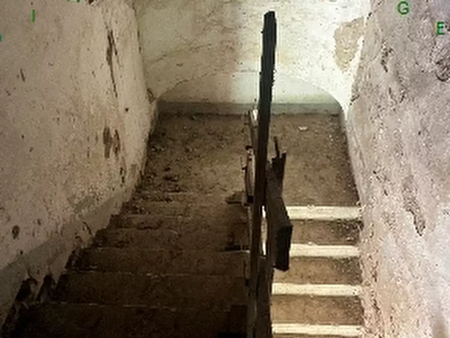 Immagine 6 di Rustico / casale in vendita  a Scarperia E San Piero