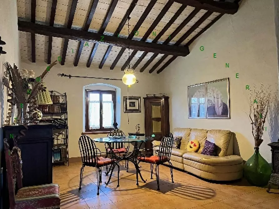 Immagine 4 di Rustico / casale in vendita  a Scarperia E San Piero