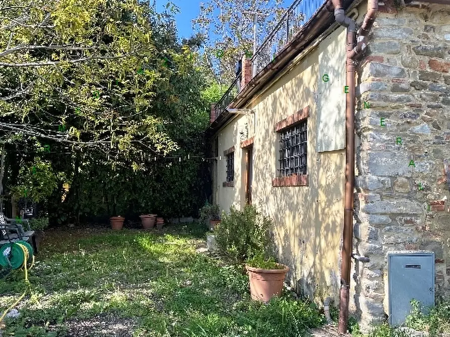 Immagine 2 di Rustico / casale in vendita  a Scarperia E San Piero