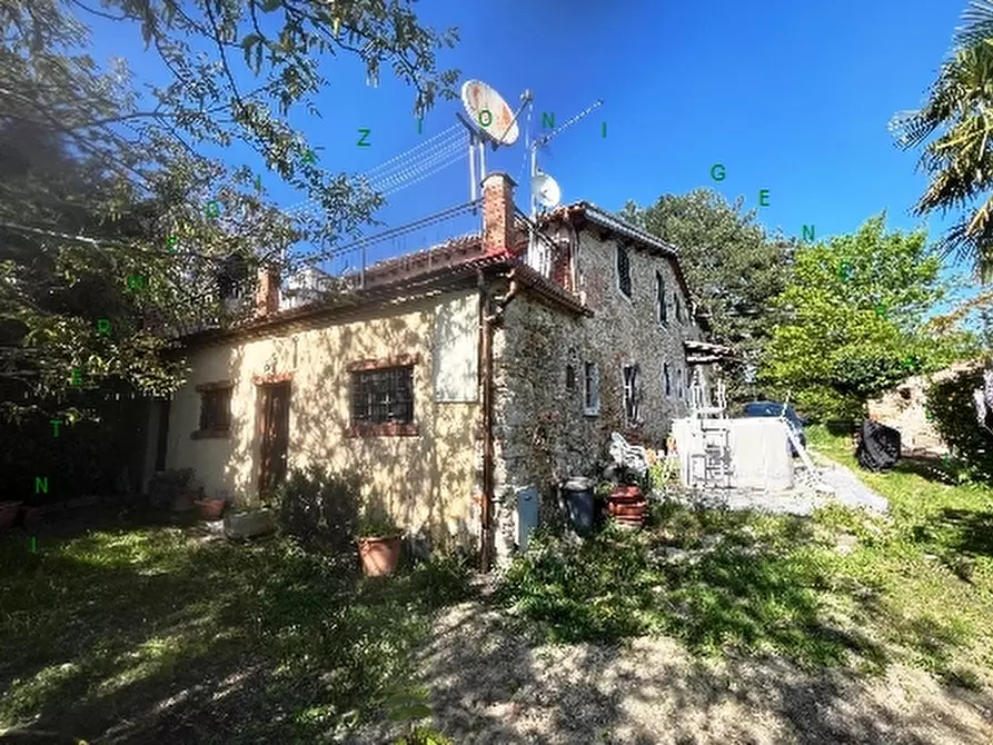 Immagine 3 di Rustico / casale in vendita  a Scarperia E San Piero