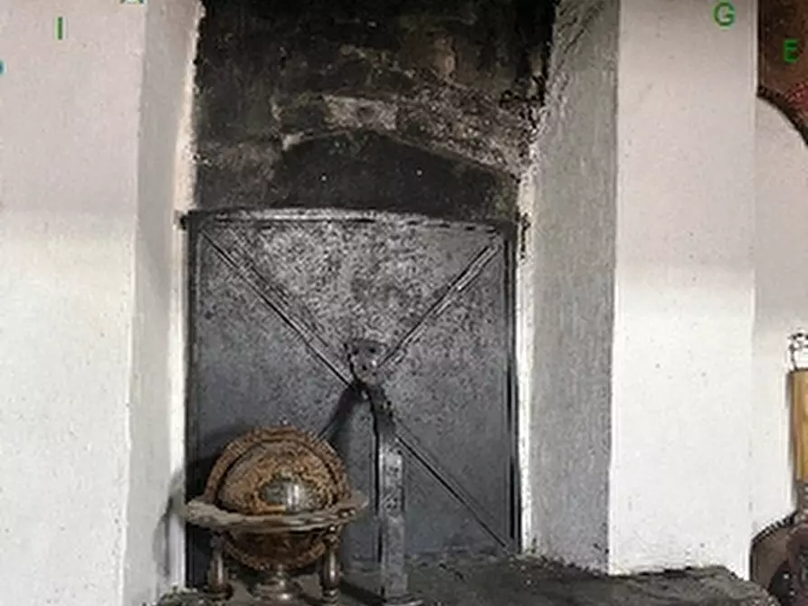 Immagine 11 di Rustico / casale in vendita  a Scarperia E San Piero