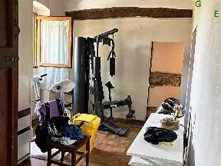 Immagine 13 di Rustico / casale in vendita  a Scarperia E San Piero