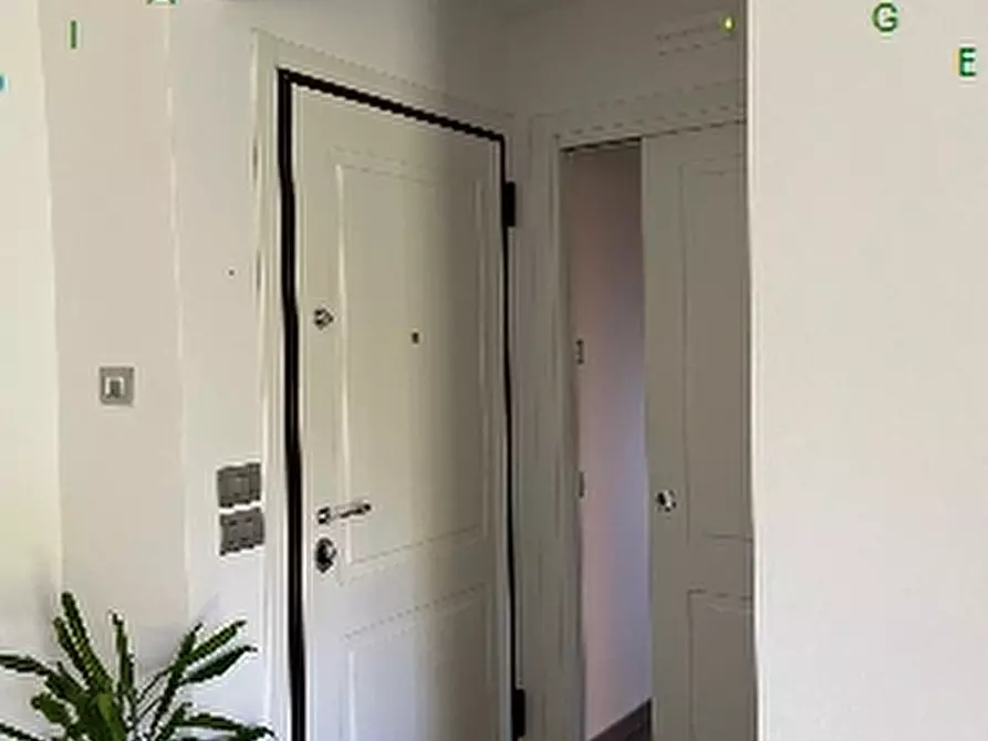 Immagine 7 di Negozio in affitto  a Scarperia E San Piero