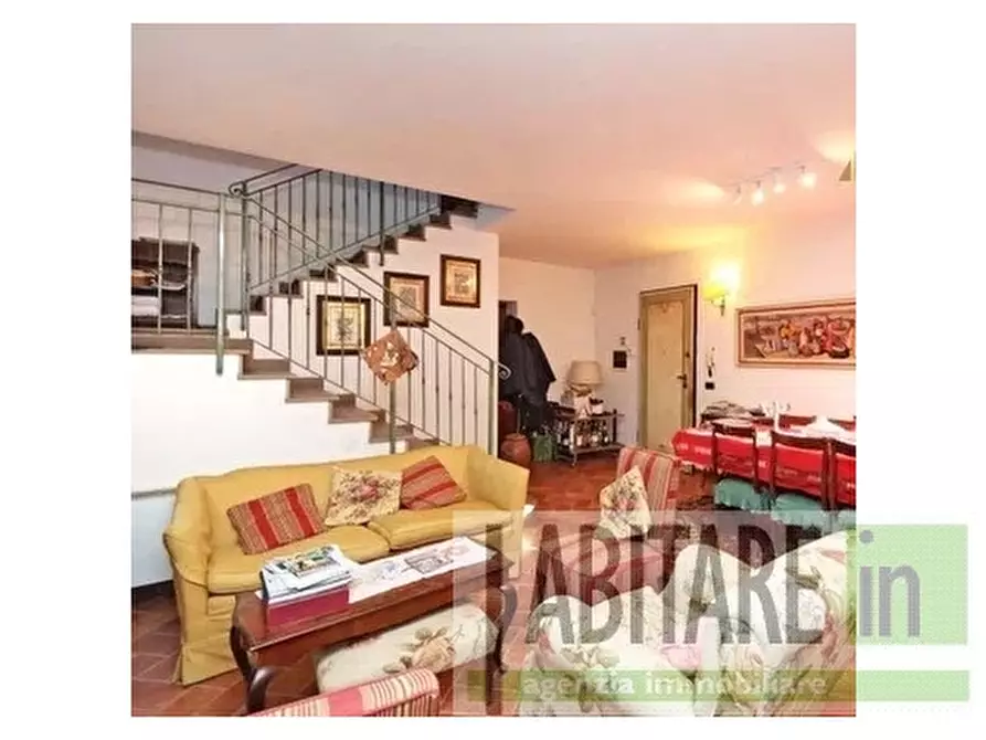 Immagine 9 di Villa in vendita  a Montespertoli