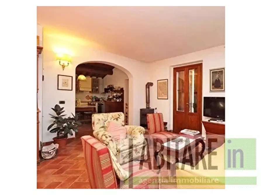 Immagine 10 di Villa in vendita  a Montespertoli