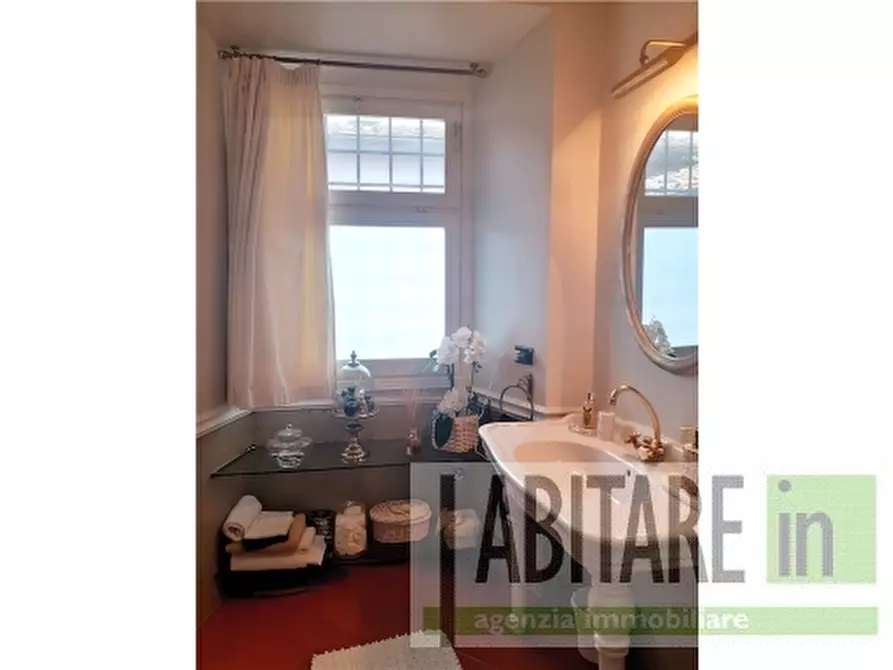 Immagine 23 di Villa in vendita  a San Casciano In Val Di Pesa