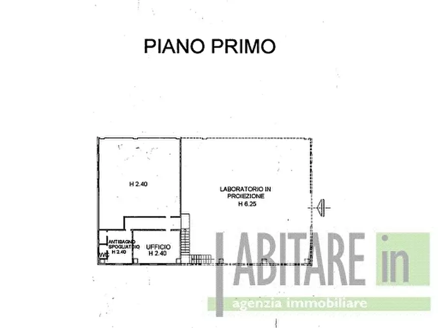 Immagine 2 di Magazzino in vendita  a San Casciano In Val Di Pesa