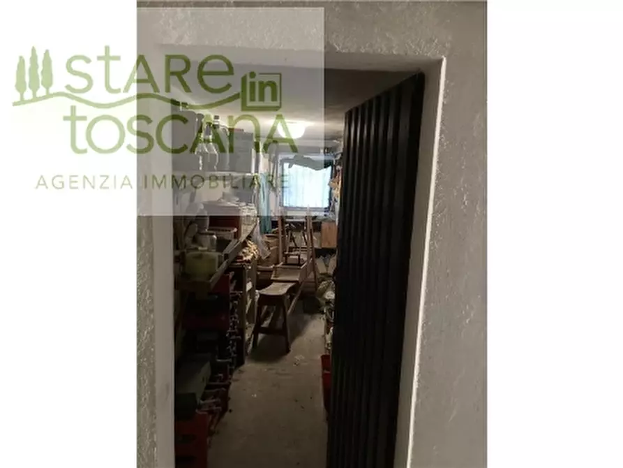 Immagine 35 di Appartamento in vendita  a Scandicci