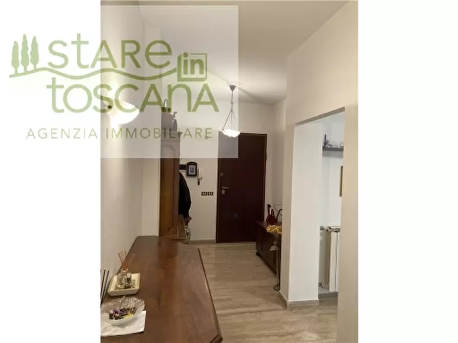 Immagine 1 di Appartamento in vendita  a Scandicci