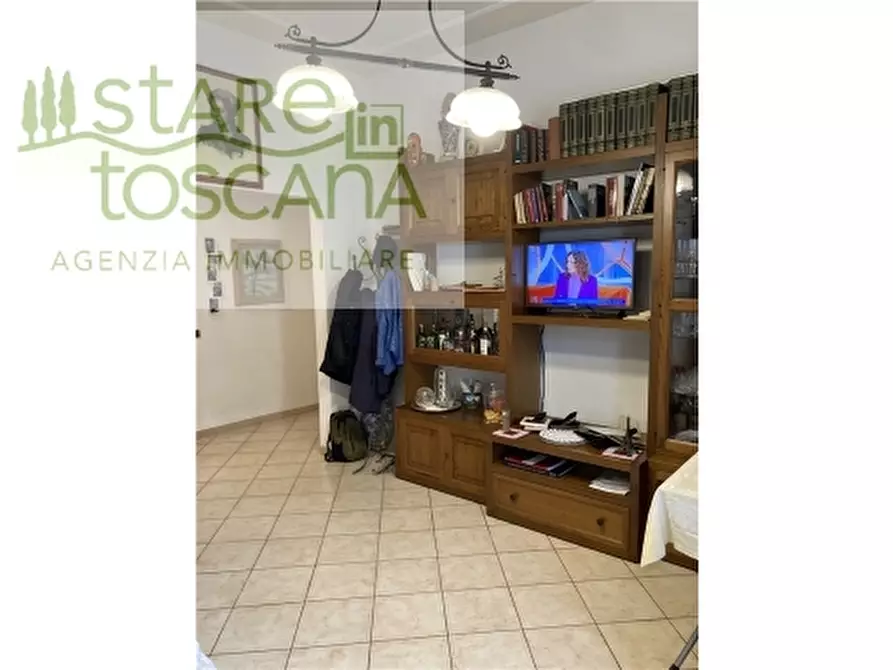 Immagine 5 di Appartamento in vendita  a Scandicci