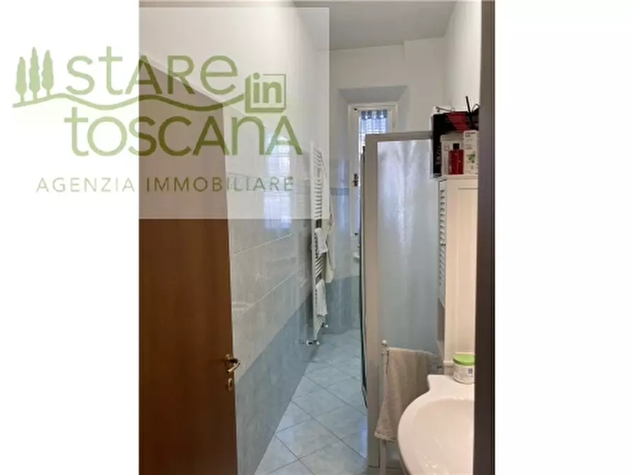 Immagine 19 di Appartamento in vendita  a Scandicci