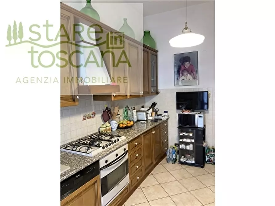 Immagine 41 di Appartamento in vendita  a Scandicci