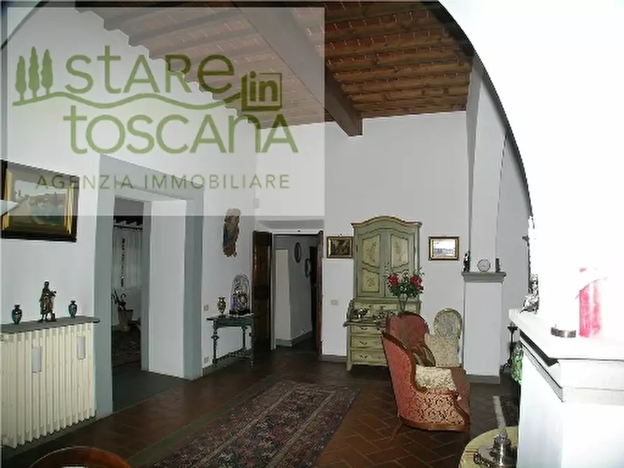 Immagine 9 di Villa in vendita  a Scandicci