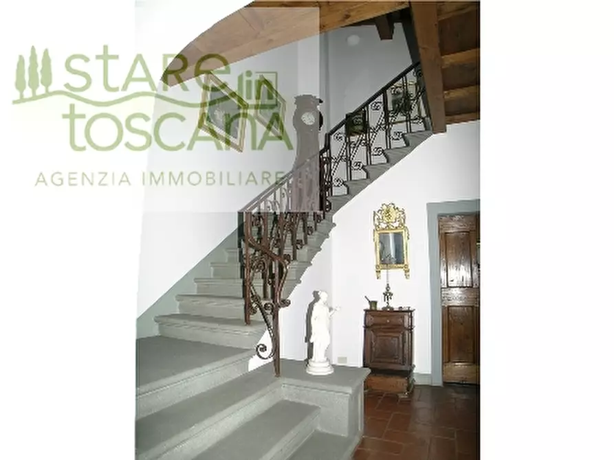 Immagine 13 di Villa in vendita  a Scandicci