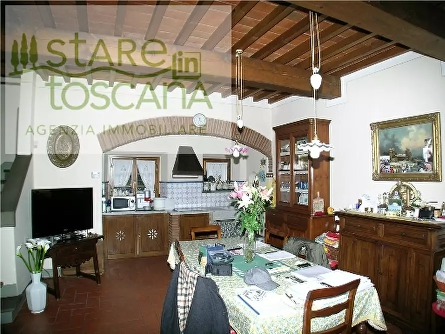 Immagine 14 di Villa in vendita  a Scandicci