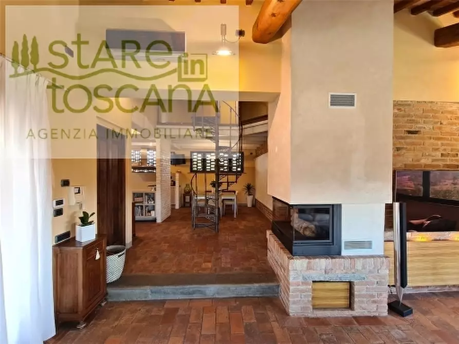 Immagine 8 di Rustico / casale in vendita  a Scandicci