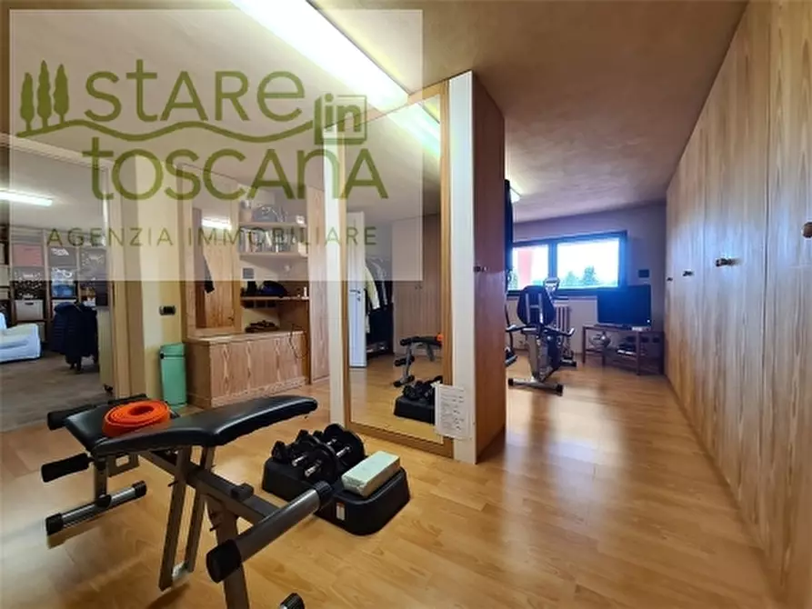 Immagine 21 di Rustico / casale in vendita  a Scandicci