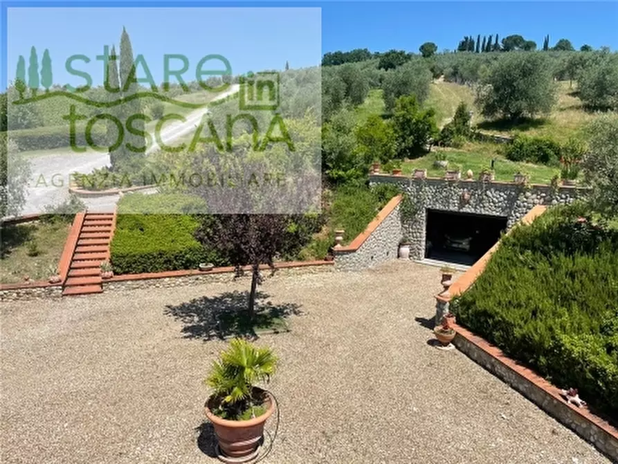 Immagine 21 di Rustico / casale in vendita  a Scandicci