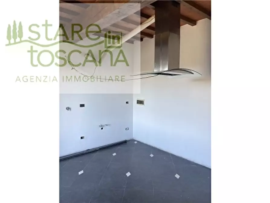 Immagine 10 di Rustico / casale in vendita  a Scandicci