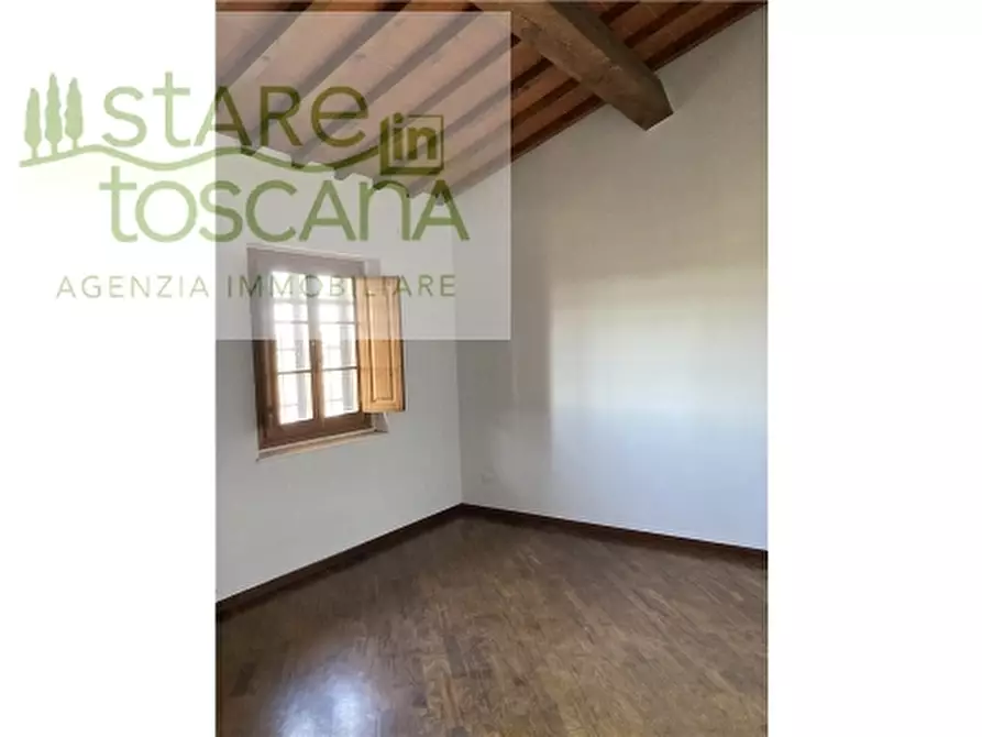 Immagine 21 di Rustico / casale in vendita  a Scandicci