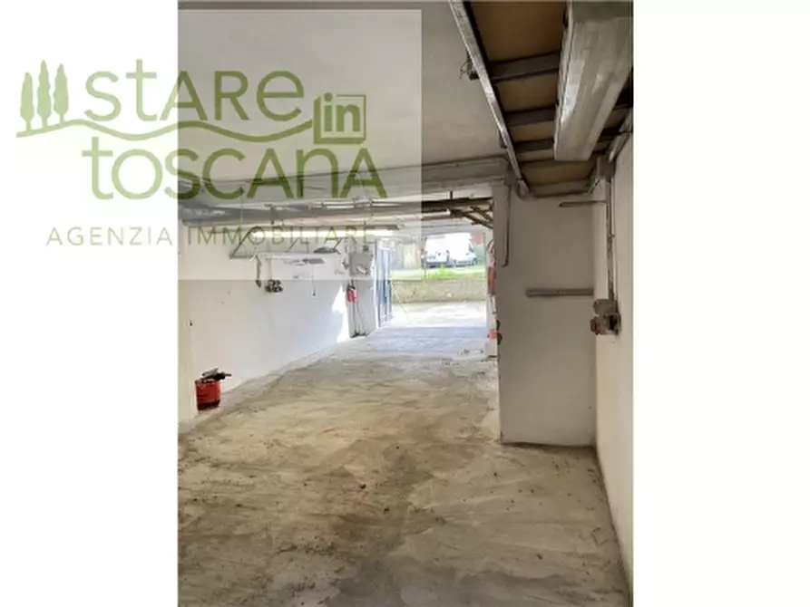 Immagine 5 di Appartamento in vendita  a Scandicci