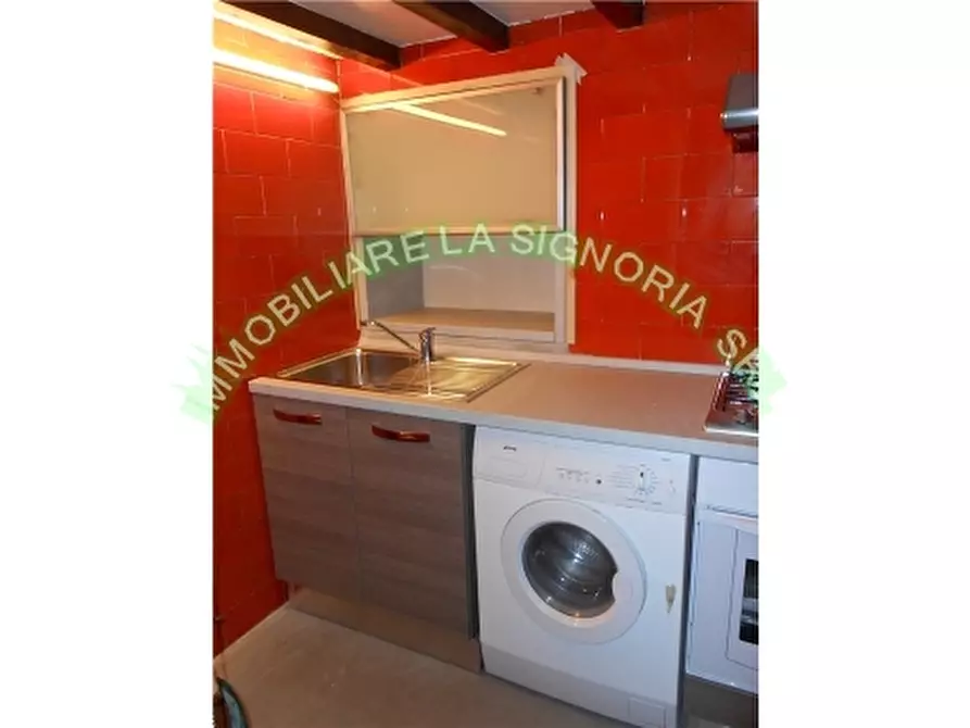 Immagine 11 di Appartamento in affitto  a Firenze