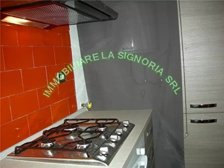 Immagine 12 di Appartamento in affitto  a Firenze