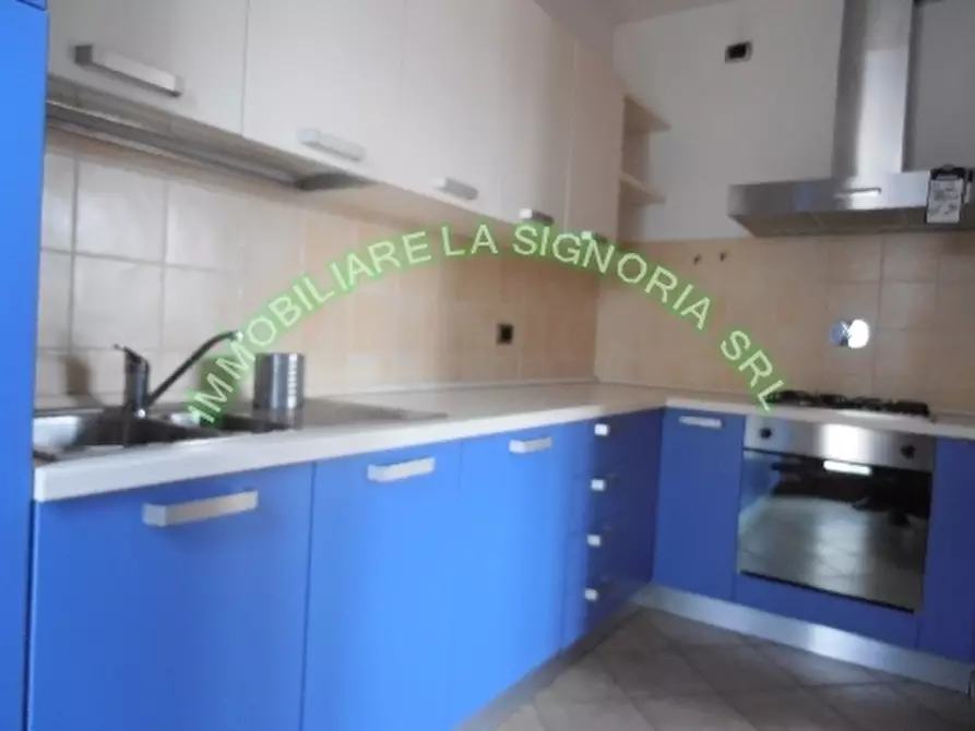 Immagine 10 di Appartamento in affitto  a Firenze