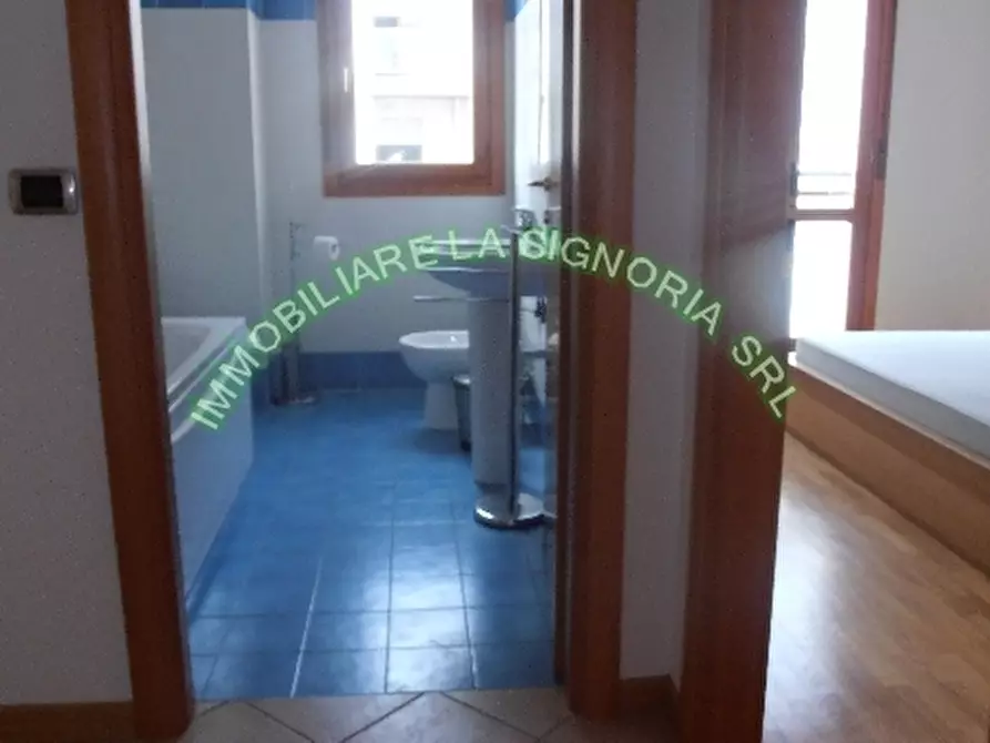 Immagine 15 di Appartamento in affitto  a Firenze