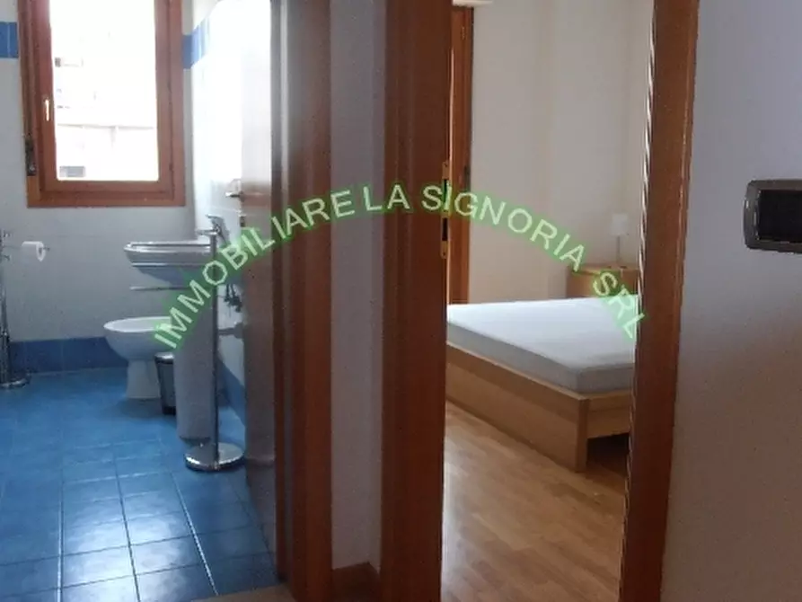 Immagine 16 di Appartamento in affitto  a Firenze