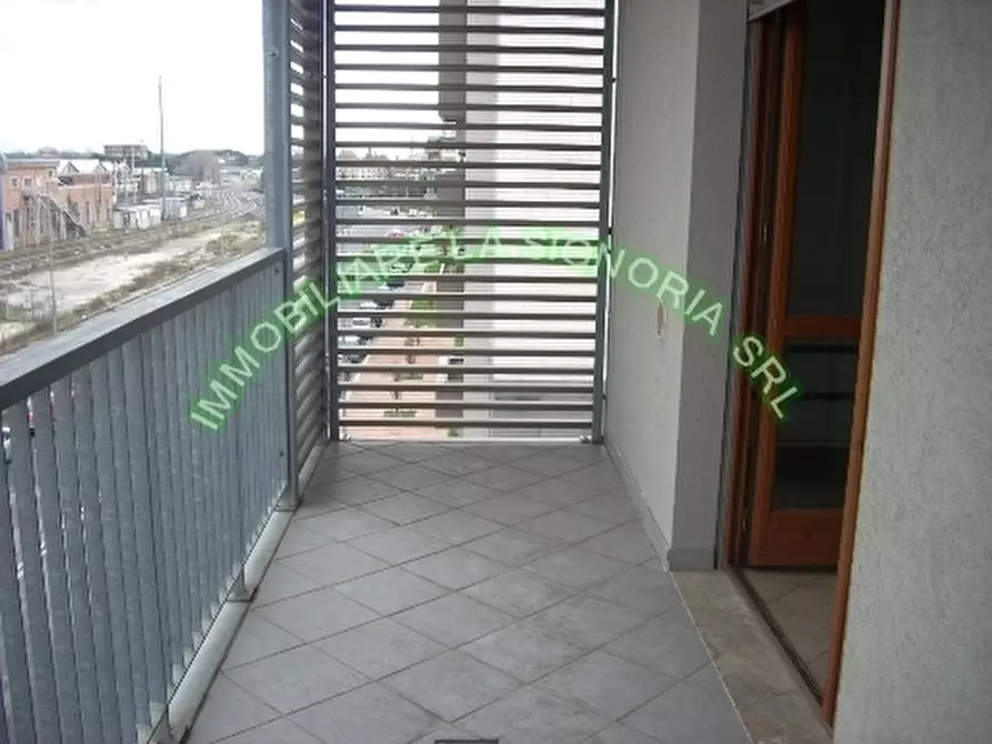 Immagine 19 di Appartamento in affitto  a Firenze