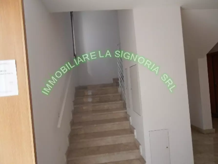 Immagine 28 di Appartamento in affitto  a Firenze