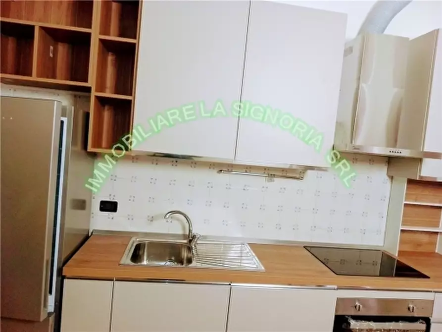 Immagine 2 di Appartamento in affitto  a Firenze