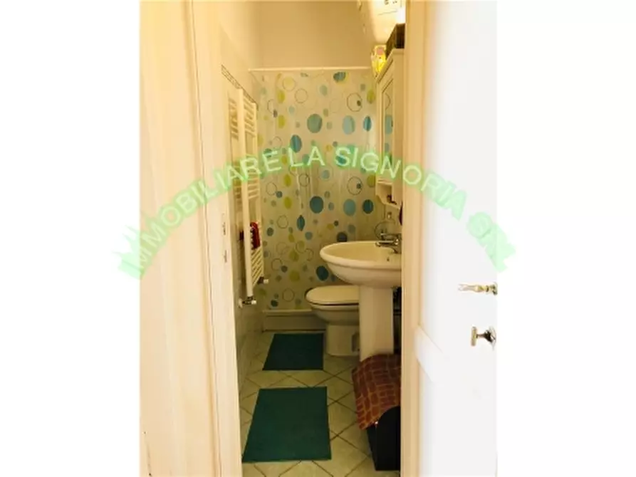 Immagine 11 di Appartamento in affitto  a Firenze