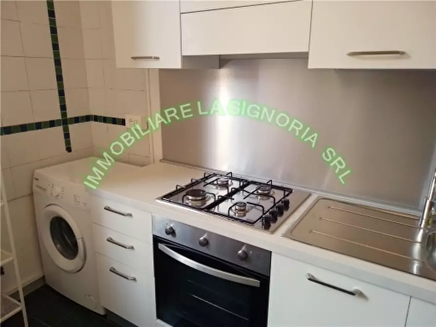 Immagine 11 di Appartamento in affitto  a Firenze