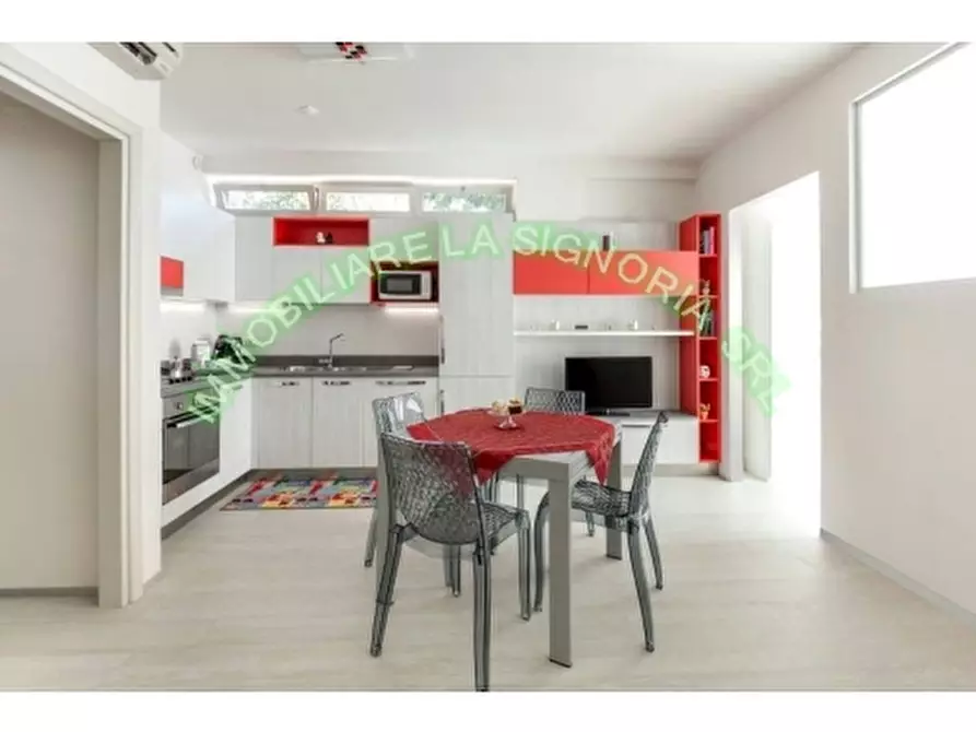 Immagine 1 di Appartamento in affitto  a Firenze