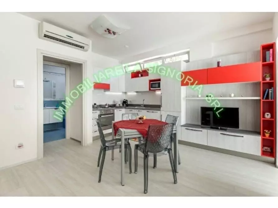 Immagine 2 di Appartamento in affitto  a Firenze