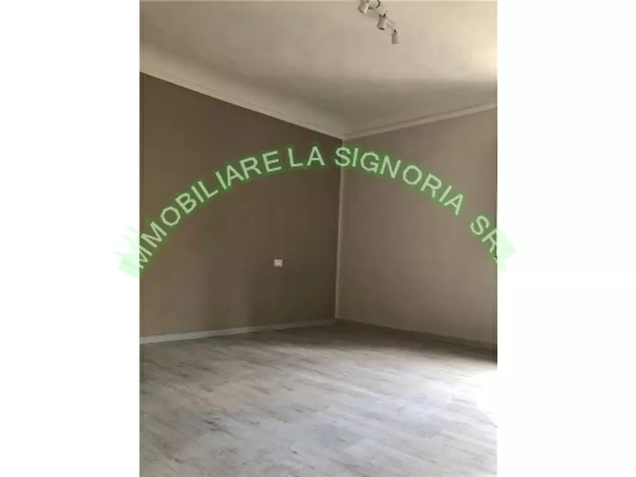 Immagine 13 di Appartamento in affitto  a Firenze
